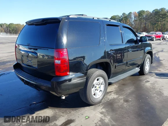 ✅ 2011 Chevrolet Tahoe LT • VIN: 1GNSCBE06BR126793 • Lot: 43708898. Listed on IAAI with 177,050 mi. Free auction sales archive from the USA and detailed vehicle history report at DreamBid. Image 4.