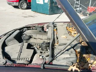 ✅ 2010 BMW 3 Series 328i xDrive • VIN: WBAUU3C53AA540787 • Lot: 43326406. Wystawiony na IAAI z przebiegiem 139 165 mil. Bezpłatny archiwum sprzedaży aukcyjnych z USA i szczegółowy raport historii pojazdu na DreamBid. Zdjęcie 14.