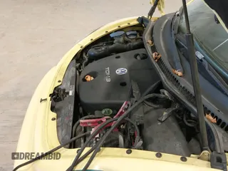 ✅ 2001 Volkswagen Beetle GLS • VIN: 3VWCP21C01M423993 • Lot: 41777392. Wystawiony na IAAI z przebiegiem 182 147 mil. Bezpłatny archiwum sprzedaży aukcyjnych z USA i szczegółowy raport historii pojazdu na DreamBid. Zdjęcie 13.