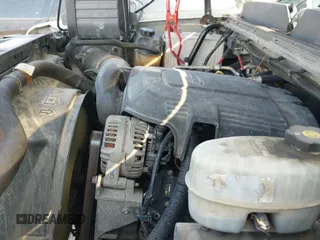 ✅ 2008 GMC Sierra 2500HD Work Truck • VIN: 1GTHC23K88F154631 • Lot: 43238563. Wystawiony na IAAI z przebiegiem 391 962 mil. Bezpłatny archiwum sprzedaży aukcyjnych z USA i szczegółowy raport historii pojazdu na DreamBid. Zdjęcie 18.