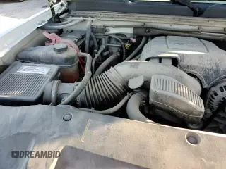 ✅ 2007 Chevrolet Silverado 1500 • VIN: 1GCEC14J57Z540486 • Лот: 84208034. Опубликован ранее на Copart с пробегом 161 137 миль. Бесплатный доступ к архиву аукционных продаж из США и подробный отчёт об истории автомобиля на DreamBid. Изображение 13.