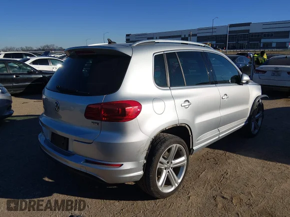 ✅ 2016 Volkswagen Tiguan S • VIN: WVGAV7AX7GW064226 • Лот: 44403595. Опубліковано раніше на IAAI з пробігом 108 226 миль. Безкоштовний доступ до архіву аукціонних продажів зі США та докладний звіт про історію автомобіля на DreamBid. Зображення 4.