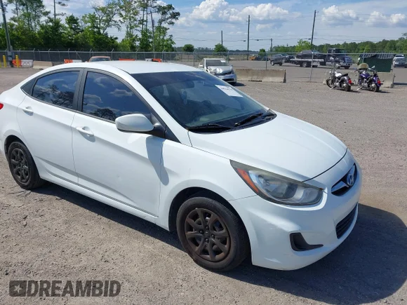 2012 Hyundai Accent GLS