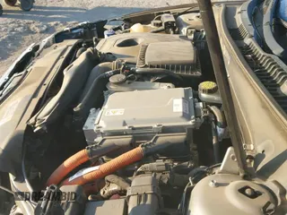 ✅ 2016 Lincoln MKZ Hybrid • VIN: 3LN6L2LU0GR612054 • Лот: 43287731. Опубликован ранее на IAAI с пробегом 146 167 миль. Бесплатный доступ к архиву аукционных продаж из США и подробный отчёт об истории автомобиля на DreamBid. Изображение 19.