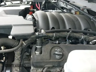 ✅ 2016 Chevrolet Silverado 1500 LT • VIN: 3GCUKREC4GG207791 • Lot: 43119741. Listed on IAAI with 110,686 mi. Free auction sales archive from the USA and detailed vehicle history report at DreamBid. Image 20.