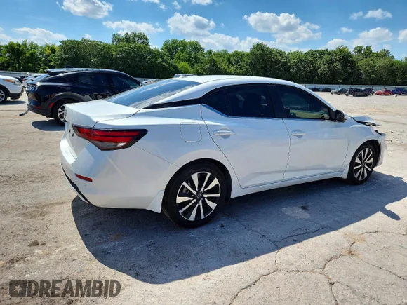 ✅ 2025 Nissan Sentra SV • VIN: 3N1AB8CV6SY223563 • Lot: 57030466. Wystawiony na Copart z przebiegiem 9 008 mil. Bezpłatny archiwum sprzedaży aukcyjnych z USA i szczegółowy raport historii pojazdu na DreamBid. Zdjęcie 3.