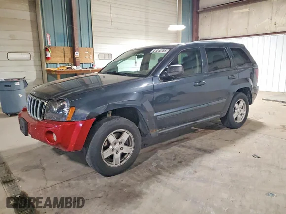 ✅ 2007 Jeep Grand Cherokee Laredo • VIN: 1J8GR48K67C614117 • Lot: 54340766. Wystawiony na Copart z przebiegiem 215 925 mil. Bezpłatny archiwum sprzedaży aukcyjnych z USA i szczegółowy raport historii pojazdu na DreamBid. Zdjęcie 1.