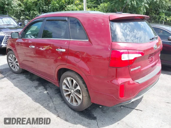 ✅ 2015 Kia Sorento SX • VIN: 5XYKW4A78FG554061 • Lot: 42786735. Wystawiony na IAAI z przebiegiem 198 396 mil. Bezpłatny archiwum sprzedaży aukcyjnych z USA i szczegółowy raport historii pojazdu na DreamBid. Zdjęcie 3.