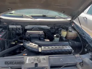 ✅ 2008 Ford F-150 XLT • VIN: 1FTPW12V88FA56076 • Lot: 94383845. Wystawiony na Copart z przebiegiem 203 278 mil. Bezpłatny archiwum sprzedaży aukcyjnych z USA i szczegółowy raport historii pojazdu na DreamBid. Zdjęcie 11.