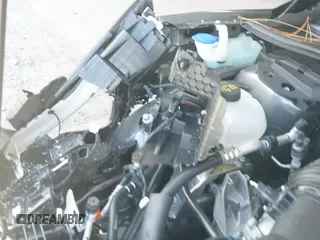 ✅ 2025 Ford Escape ST-Line • VIN: 1FMCU0MN4SUB33679 • Lot: 42842314. Listed on IAAI with 3,158 mi. Free auction sales archive from the USA and detailed vehicle history report at DreamBid. Image 18.