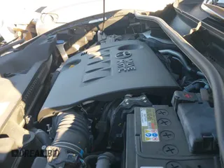 ✅ 2022 Toyota C-HR XLE • VIN: NMTKHMBX7NR146336 • Lot: 40809930. Listed on IAAI with 16,833 mi. Free auction sales archive from the USA and detailed vehicle history report at DreamBid. Image 19.