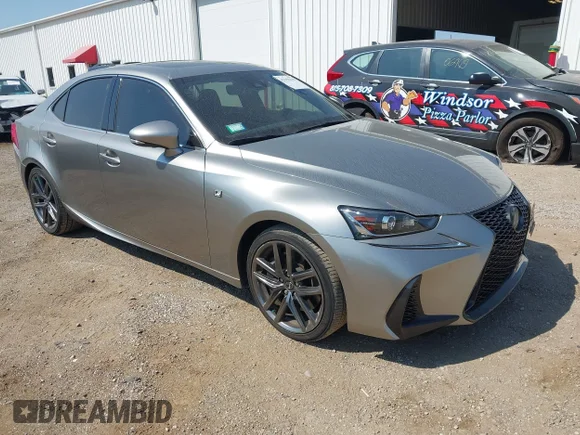 ✅ 2018 Lexus IS 350 • VIN: JTHCZ1D26J5015755 • Лот: 42952110. Опубліковано раніше на IAAI з пробігом 45 307 миль. Безкоштовний доступ до архіву аукціонних продажів зі США та докладний звіт про історію автомобіля на DreamBid. Зображення 1.