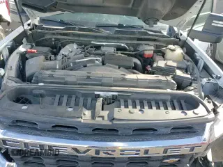 ✅ 2021 Chevrolet Silverado 2500HD • VIN: 1GC5YNEY5MF276607 • Lot: 88425785. Wystawiony na Copart z przebiegiem 68 788 mil. Bezpłatny archiwum sprzedaży aukcyjnych z USA i szczegółowy raport historii pojazdu na DreamBid. Zdjęcie 13.