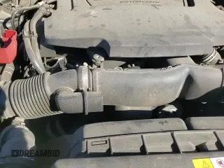 ✅ 2018 Land Rover Range Rover Velar R-Dynamic SE • VIN: SALYL2RV0JA749650 • Лот: 86812075. Опубликован ранее на Copart с пробегом 79 436 миль. Бесплатный доступ к архиву аукционных продаж из США и подробный отчёт об истории автомобиля на DreamBid. Изображение 14.