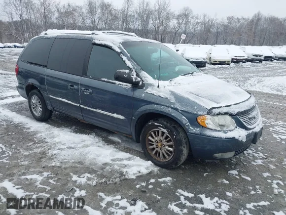 ✅ 2002 Chrysler Town & Country Limited • VIN: 2C8GT64LX2R597131 • Lot: 43890346. Listed on IAAI with 235,712 mi. Free auction sales archive from the USA and detailed vehicle history report at DreamBid. Image 1.