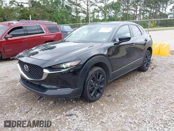 ✅ 2024 Mazda CX-30 S Select Sport • VIN: 3MVDMBBM9RM630979 • Лот: 42216907. Опубліковано раніше на IAAI з пробігом 45 429 миль. Безкоштовний доступ до архіву аукціонних продажів зі США та докладний звіт про історію автомобіля на DreamBid. Зображення 2.