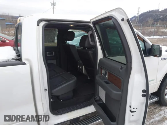 ✅ 2014 Ford F-150 XLT • VIN: 1FTFW1ET7EFC10570 • Lot: 44203190. Wystawiony na IAAI z przebiegiem 162 108 mil. Bezpłatny archiwum sprzedaży aukcyjnych z USA i szczegółowy raport historii pojazdu na DreamBid. Zdjęcie 8.