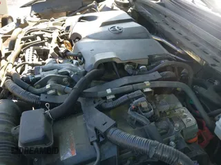 ✅ 2019 Toyota Camry Hybrid LE • VIN: 4T1B31HK6KU511246 • Lot: 43597131. Listed on IAAI with 69,497 mi. Free auction sales archive from the USA and detailed vehicle history report at DreamBid. Image 21.