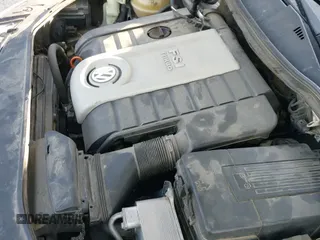 ✅ 2008 Volkswagen Passat Komfort • VIN: WVWXK73C28E169720 • Lot: 43634331. Listed on IAAI with 193,203 mi. Free auction sales archive from the USA and detailed vehicle history report at DreamBid. Image 12.