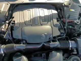 ✅ 2017 Jaguar XJ Supercharged • VIN: SAJWA2GE6HMW10317 • Лот: 81424375. Опубликован ранее на Copart с пробегом 61 717 миль. Бесплатный доступ к архиву аукционных продаж из США и подробный отчёт об истории автомобиля на DreamBid. Изображение 13.