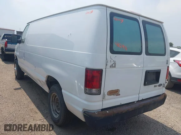 ✅ 2013 Ford Econoline Cargo Commercial • VIN: 1FTNE1EW1DDA01084 • Lot: 45402938. Wystawiony na IAAI z przebiegiem 235 362 mil. Bezpłatny archiwum sprzedaży aukcyjnych z USA i szczegółowy raport historii pojazdu na DreamBid. Zdjęcie 3.