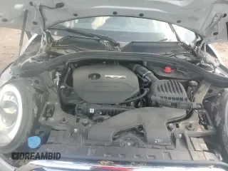 ✅ 2019 MINI Clubman Cooper • VIN: WMWLU1C55K2F29689 • Lot: 66662275. Listed on Copart with 51,279 mi. Free auction sales archive from the USA and detailed vehicle history report at DreamBid. Image 15.