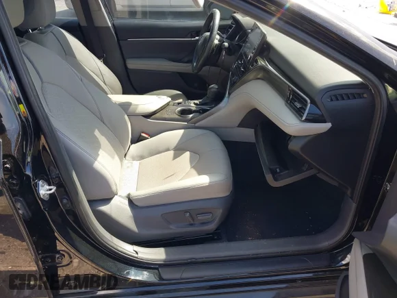 ✅ 2021 Toyota Camry XSE • VIN: 4T1K61AK1MU542375 • Lot: 44849517. Wystawiony na IAAI z przebiegiem 40 080 mil. Bezpłatny archiwum sprzedaży aukcyjnych z USA i szczegółowy raport historii pojazdu na DreamBid. Zdjęcie 5.