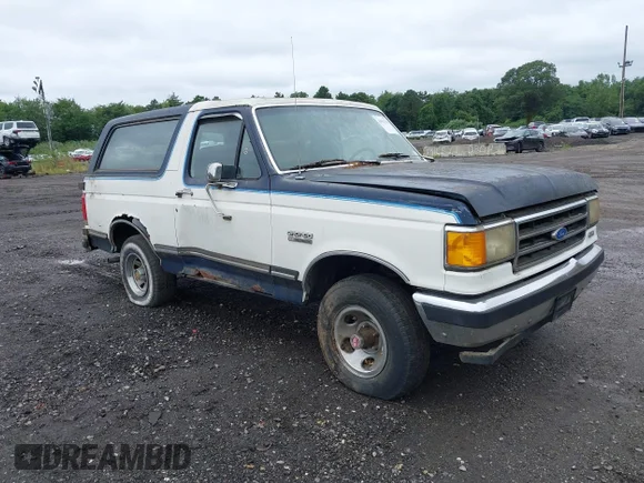 ✅ 1989 Ford Bronco Eddie Bauer • VIN: 1FMEU15N6KLA87713 • Lot: 43035338. Listed on IAAI with 82,470 mi. Free auction sales archive from the USA and detailed vehicle history report at DreamBid. Image 1.