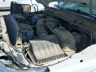 ✅ 2015 Ford F-250 XLT • VIN: 1FT7X2B68FEC17461 • Лот: 43143345. Опубликован ранее на IAAI с пробегом 147 818 миль. Бесплатный доступ к архиву аукционных продаж из США и подробный отчёт об истории автомобиля на DreamBid. Изображение 19.