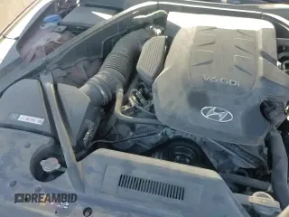 ✅ 2015 Hyundai Genesis 3.8L • VIN: KMHGN4JE6FU058600 • Lot: 83446774. Wystawiony na Copart z przebiegiem 135 602 mil. Bezpłatny archiwum sprzedaży aukcyjnych z USA i szczegółowy raport historii pojazdu na DreamBid. Zdjęcie 13.