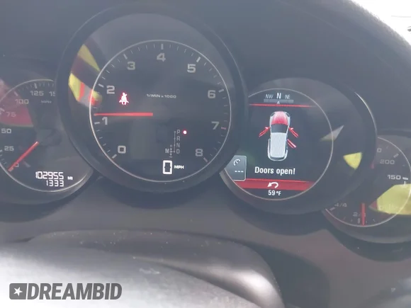 ✅ 2014 Porsche Cayenne • VIN: WP1AA2A24ELA93767 • Лот: 44355891. Опубліковано раніше на IAAI з пробігом 102 955 миль. Безкоштовний доступ до архіву аукціонних продажів зі США та докладний звіт про історію автомобіля на DreamBid. Зображення 7.