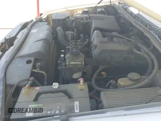 ✅ 2003 Ford Explorer XLS • VIN: 1FMZU72KX3ZA99750 • Lot: 42515852. Listed on IAAI with 271,712 mi. Free auction sales archive from the USA and detailed vehicle history report at DreamBid. Image 12.