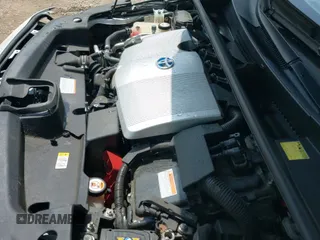 ✅ 2017 Toyota Prius Plus • VIN: JTDKARFP8H3041212 • Lot: 42310483. Wystawiony na IAAI z przebiegiem 77 217 mil. Bezpłatny archiwum sprzedaży aukcyjnych z USA i szczegółowy raport historii pojazdu na DreamBid. Zdjęcie 19.