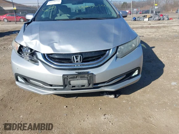 ✅ 2014 Honda Civic • VIN: 19XFB4F26EE000863 • Lot: 44526750. Wystawiony na IAAI z przebiegiem 189 473 mil. Bezpłatny archiwum sprzedaży aukcyjnych z USA i szczegółowy raport historii pojazdu na DreamBid. Zdjęcie 6.