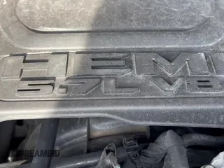 ✅ 2019 Ram 1500 Big Horn • VIN: 1C6SRFBT9KN656137 • Lot: 85442535. Wystawiony na Copart z przebiegiem 115 411 mil. Bezpłatny archiwum sprzedaży aukcyjnych z USA i szczegółowy raport historii pojazdu na DreamBid. Zdjęcie 11.