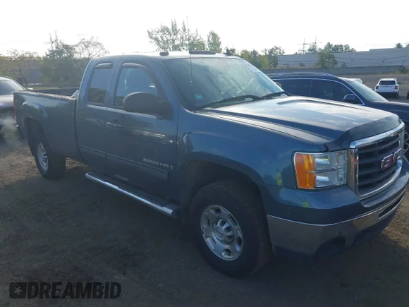✅ 2008 GMC Sierra 2500HD SLE1 • VIN: 1GTHK29K78E171145 • Lot: 43382338. Listed on IAAI with 140,945 mi. Free auction sales archive from the USA and detailed vehicle history report at DreamBid. Image 1.