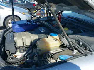 ✅ 2007 Audi A4 • VIN: WAUAH78EX7A114708 • Lot: 41981163. Wystawiony na IAAI z przebiegiem 163 508 mil. Bezpłatny archiwum sprzedaży aukcyjnych z USA i szczegółowy raport historii pojazdu na DreamBid. Zdjęcie 19.