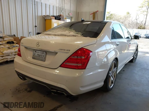 ✅ 2012 Mercedes-Benz S 63 AMG • VIN: WDDNG7EB3CA471763 • Лот: 44047325. Опубліковано раніше на IAAI з пробігом 71 874 миль. Безкоштовний доступ до архіву аукціонних продажів зі США та докладний звіт про історію автомобіля на DreamBid. Зображення 4.