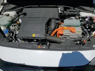 ✅ 2019 Hyundai Ioniq • VIN: KMHC65LD0KU161138 • Lot: 51589275. Wystawiony na Copart z przebiegiem 10 261 mil. Bezpłatny archiwum sprzedaży aukcyjnych z USA i szczegółowy raport historii pojazdu na DreamBid. Zdjęcie 13.