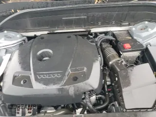 ✅ 2022 Volvo XC90 Momentum • VIN: YV4A221K0N1849375 • Lot: 80630385. Listed on Copart with 29,567 mi. Free auction sales archive from the USA and detailed vehicle history report at DreamBid. Image 14.