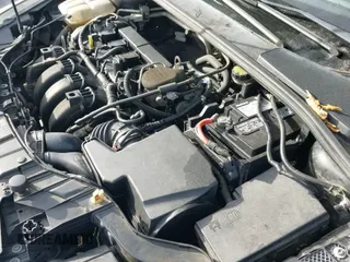 ✅ 2015 Ford Focus SE • VIN: 1FADP3K24FL239724 • Lot: 43677226. Wystawiony na IAAI z przebiegiem 160 785 mil. Bezpłatny archiwum sprzedaży aukcyjnych z USA i szczegółowy raport historii pojazdu na DreamBid. Zdjęcie 14.