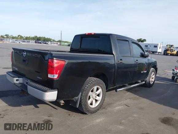 ✅ 2015 Nissan Titan S • VIN: 1N6BA0EK1FN503254 • Лот: 45046891. Опубликован ранее на IAAI с пробегом 134 609 миль. Бесплатный доступ к архиву аукционных продаж из США и подробный отчёт об истории автомобиля на DreamBid. Изображение 4.