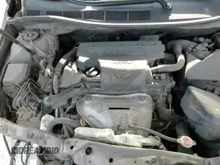 ✅ 2017 Toyota Camry LE • VIN: 4T1BF1FKXHU652615 • Lot: 90878165. Listed on Copart with 186,002 mi. Free auction sales archive from the USA and detailed vehicle history report at DreamBid. Image 14.