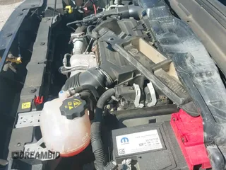 ✅ 2022 Jeep Renegade Latitude • VIN: ZACNJDB18NPN47130 • Лот: 43163836. Опубликован ранее на IAAI с пробегом 66 176 миль. Бесплатный доступ к архиву аукционных продаж из США и подробный отчёт об истории автомобиля на DreamBid. Изображение 19.