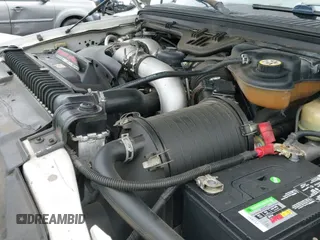 ✅ 2003 Ford F-350 XL • VIN: 1FTSW31P53ED77760 • Лот: 41656643. Опубликован ранее на IAAI с пробегом 176 489 миль. Бесплатный доступ к архиву аукционных продаж из США и подробный отчёт об истории автомобиля на DreamBid. Изображение 19.