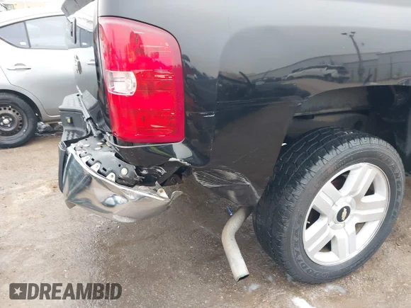 ✅ 2007 Chevrolet Silverado 1500 1LT • VIN: 2GCEC19J971684625 • Lot: 43966678. Listed on IAAI with 207,836 mi. Free auction sales archive from the USA and detailed vehicle history report at DreamBid. Image 6.