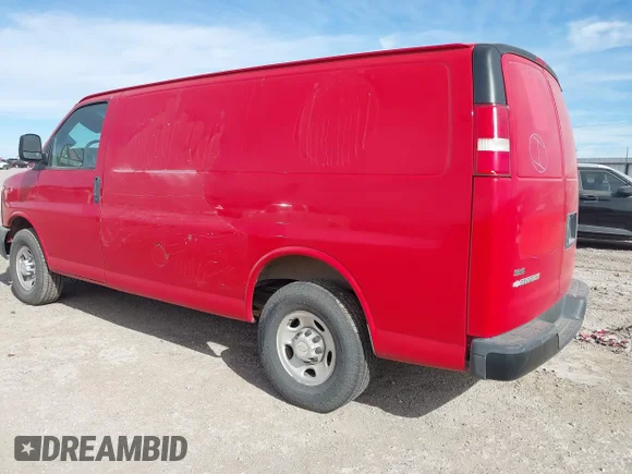 ✅ 2010 Chevrolet Express 3500 • VIN: 1GC2GTBG2A1176088 • Lot: 43598831. Wystawiony na IAAI z przebiegiem 467 500 mil. Bezpłatny archiwum sprzedaży aukcyjnych z USA i szczegółowy raport historii pojazdu na DreamBid. Zdjęcie 3.