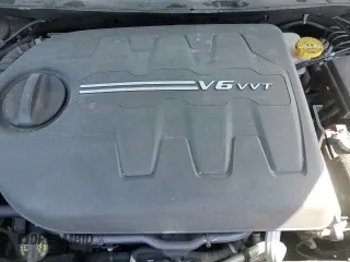 ✅ 2018 Jeep Cherokee Latitude • VIN: 1C4PJLCX8JD528112 • Lot: 56767235. Listed on Copart with 121,259 mi. Free auction sales archive from the USA and detailed vehicle history report at DreamBid. Image 16.