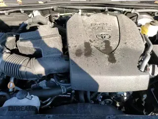 ✅ 2023 Toyota Tacoma SR • VIN: 3TYCZ5AN9PT167897 • Лот: 88285105. Опубликован ранее на Copart с пробегом 27 230 миль. Бесплатный доступ к архиву аукционных продаж из США и подробный отчёт об истории автомобиля на DreamBid. Изображение 13.