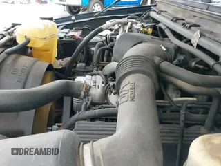 ✅ 2000 Ford Excursion Limited • VIN: 1FMNU42S1YEC78982 • Лот: 42240482. Опубликован ранее на IAAI с пробегом 111 706 миль. Бесплатный доступ к архиву аукционных продаж из США и подробный отчёт об истории автомобиля на DreamBid. Изображение 19.